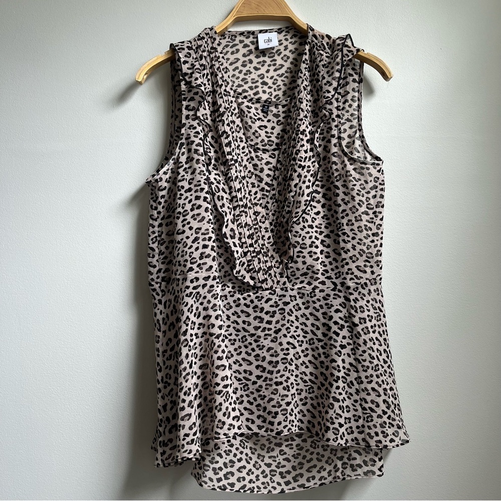 Cabi Leopad Cheetah Tank Ruffles Lightweight Sleeveless Blouse Flowy Medium
